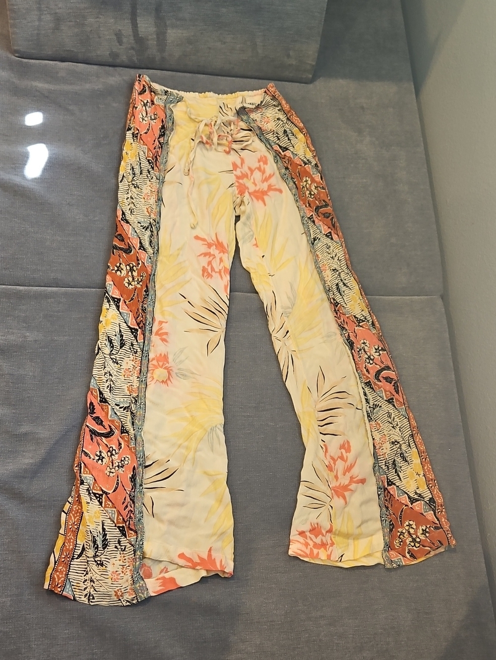 Billabong Coral & Yellow Floral Wrap Style Wide-Leg Pants